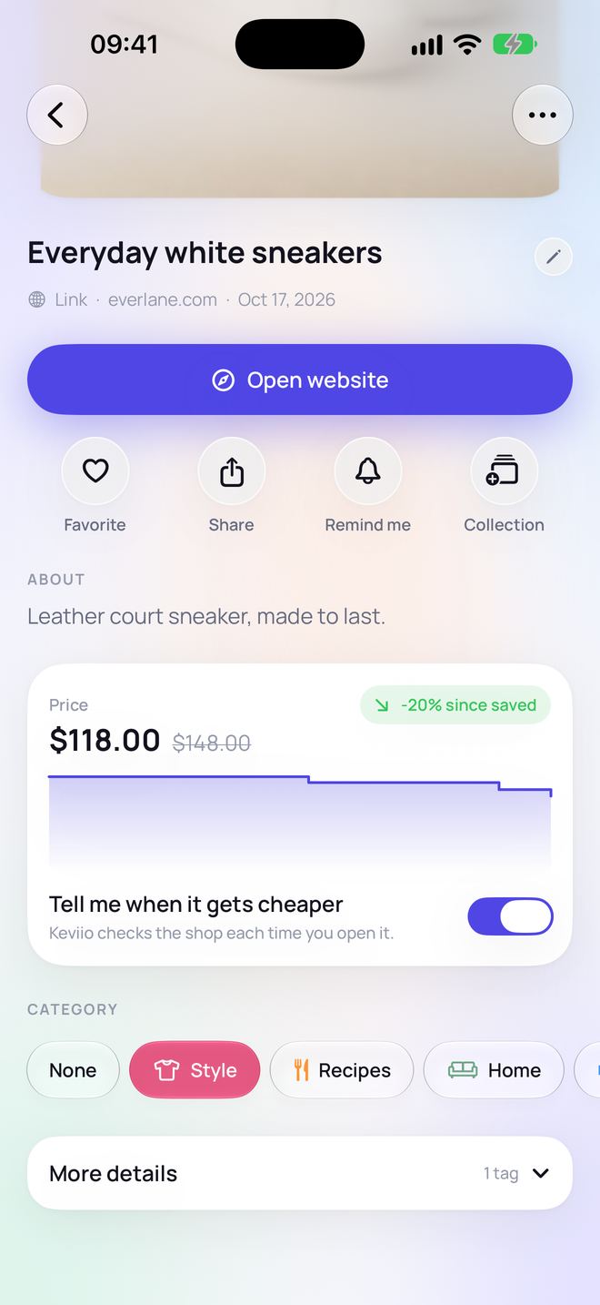 Everyday white sneakers saved in Keviio, now US$118.00, 20% less than when they were saved, with “Tell me when it gets cheaper” turned on.
